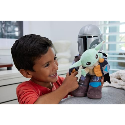Mattel Star Wars Clan of Two: The Mandalorian Plush Set with 11-inch Mandalorian Soft Doll, Smaller Detachable Grogu Figure & Sound Feature